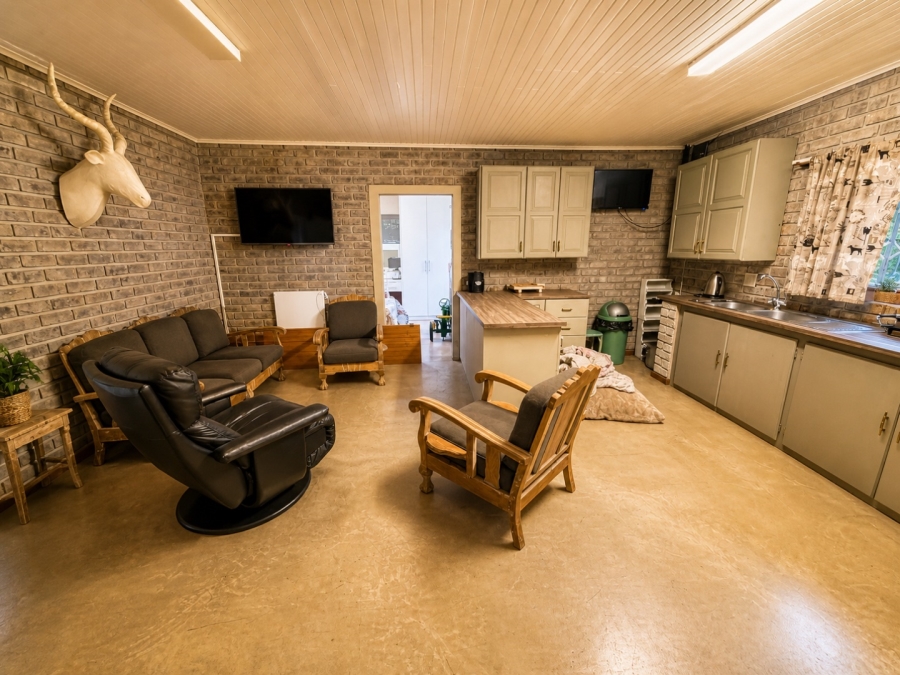 5 Bedroom Property for Sale in Vaalpark Free State